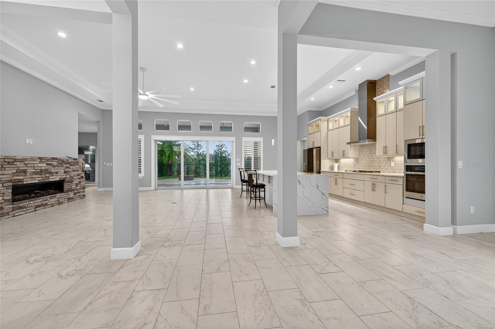 VERONA VILLAS SUB - Residential Lease