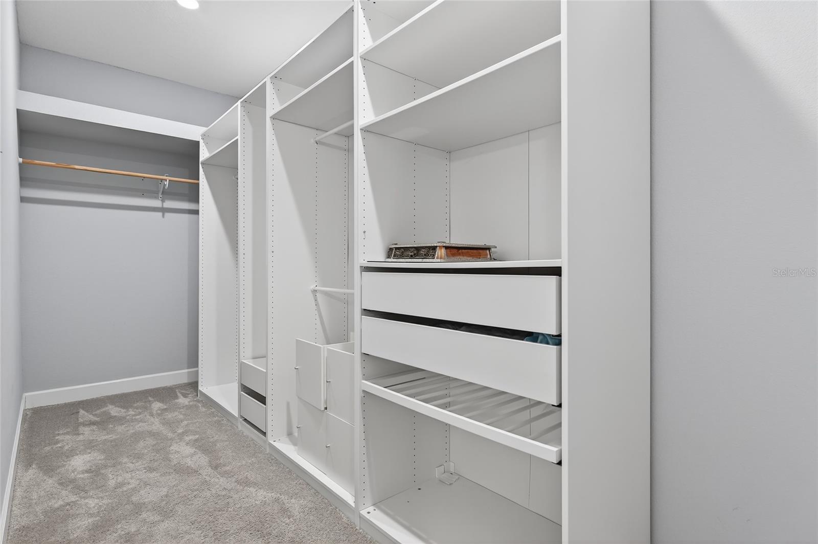 VERONA VILLAS SUB - Residential Lease