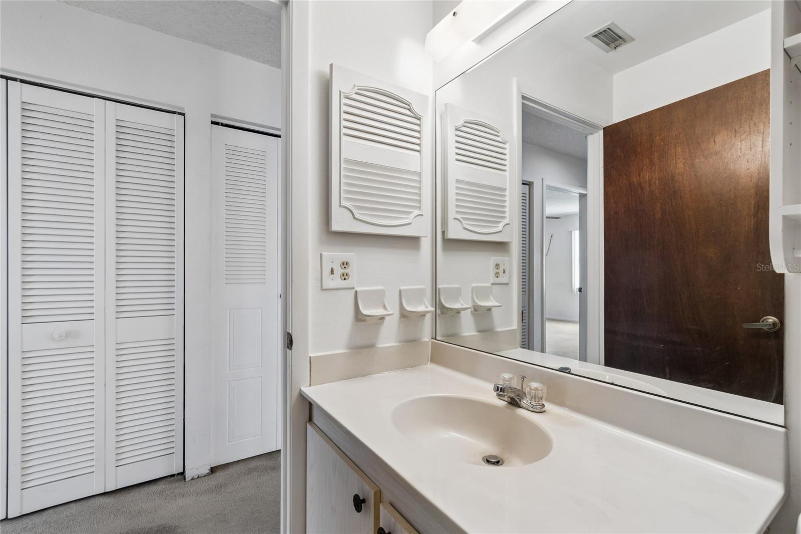 WEST SHORE VILLAGE FIVE PH I - Residential Lease