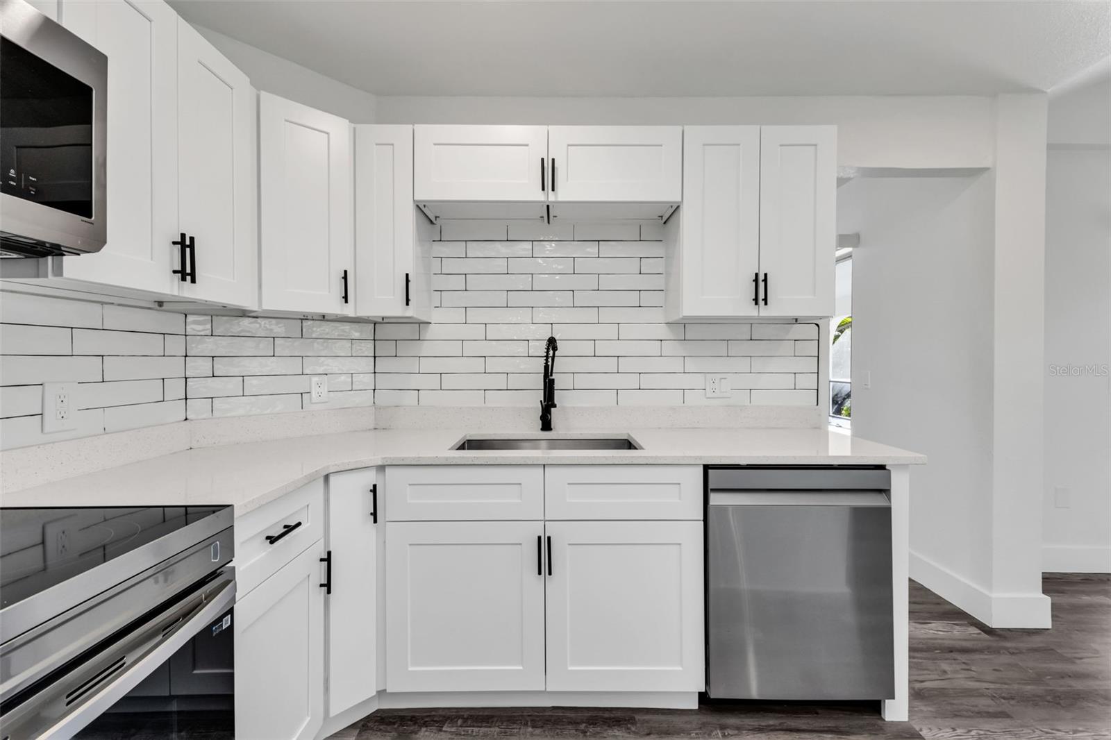 PUNTA GORDA ISLES SEC 06 - Residential Lease