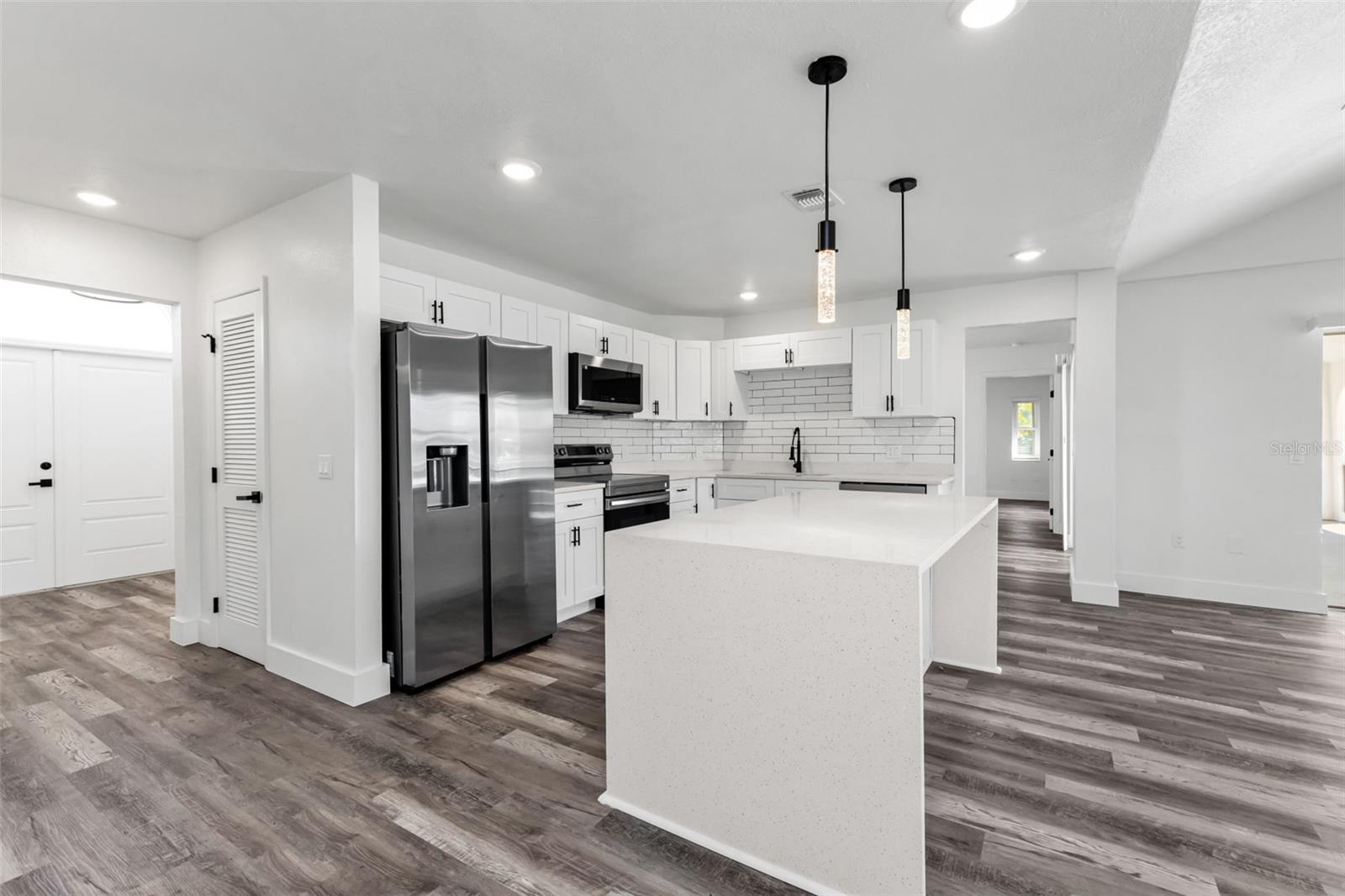 PUNTA GORDA ISLES SEC 06 - Residential Lease