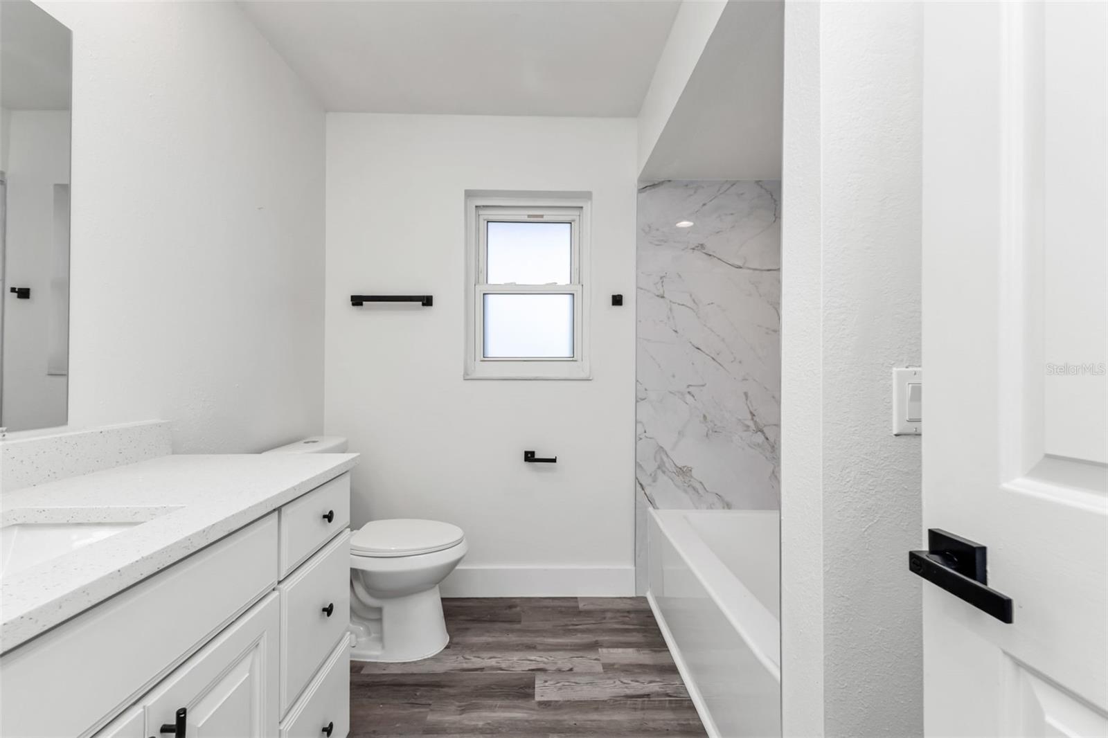 PUNTA GORDA ISLES SEC 06 - Residential Lease