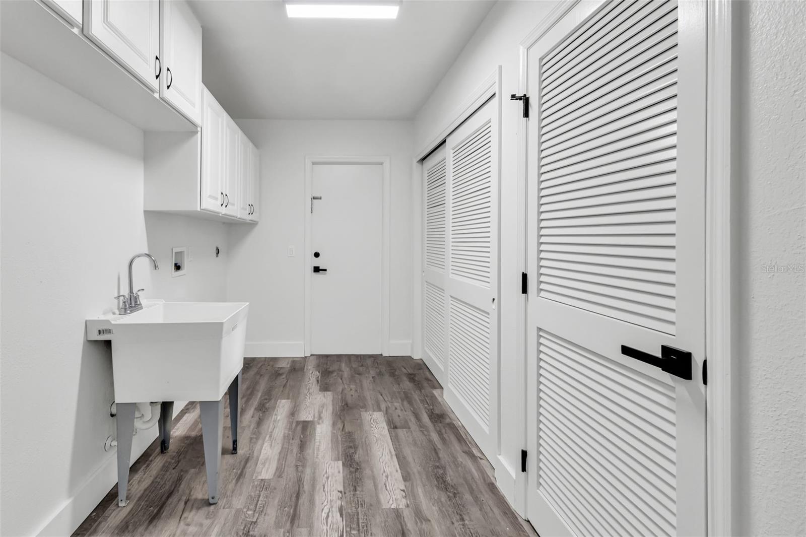 PUNTA GORDA ISLES SEC 06 - Residential Lease