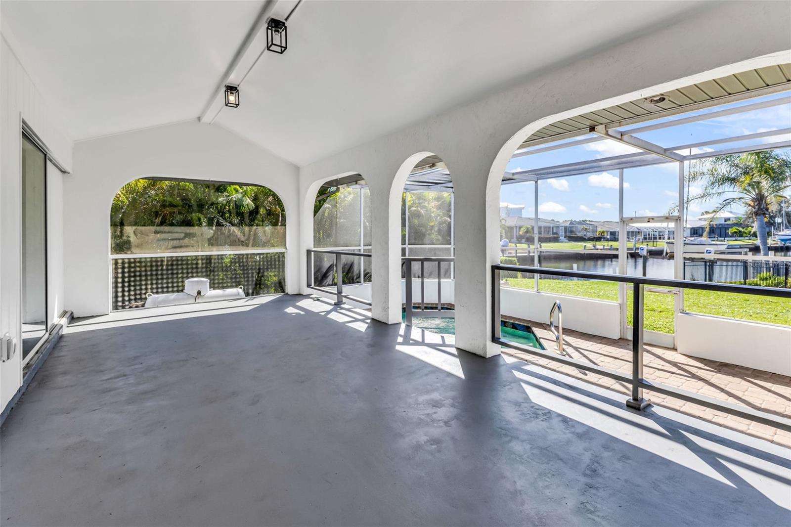 PUNTA GORDA ISLES SEC 06 - Residential Lease