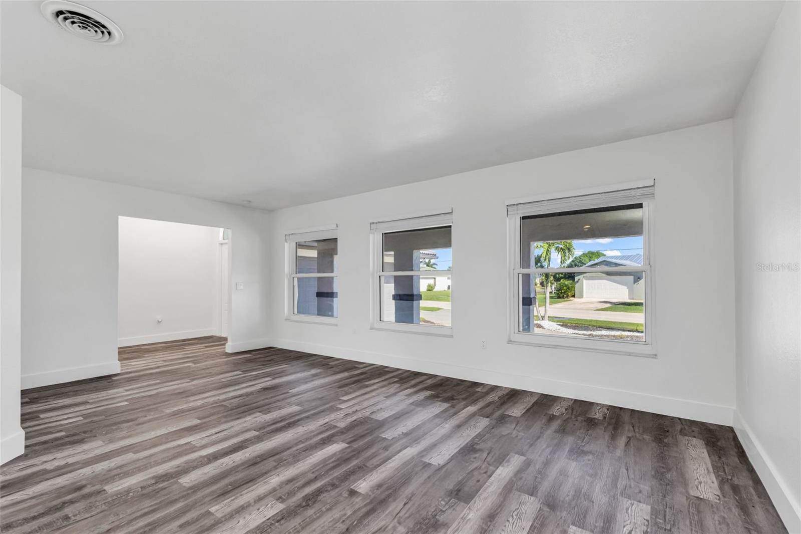 PUNTA GORDA ISLES SEC 06 - Residential Lease