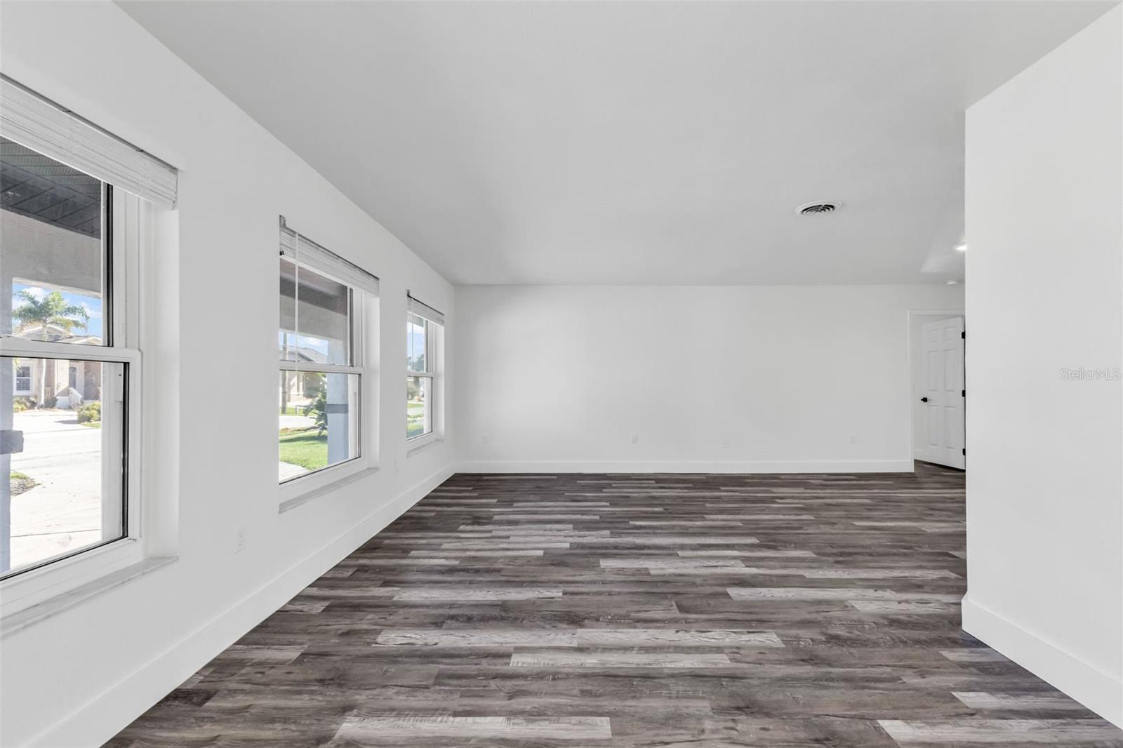 PUNTA GORDA ISLES SEC 06 - Residential Lease