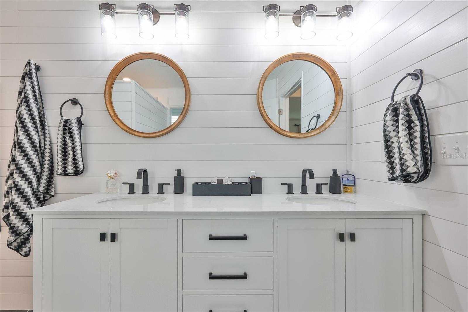 CONNERTON VILLAGE 2 PRCL 213 PH 1C- - Residential