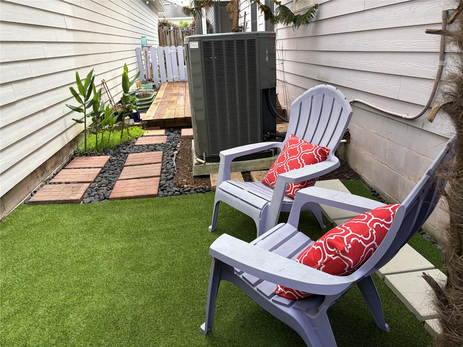 CHARLESTON PARK PH 1 AT FLETCHERS MILL - Residential