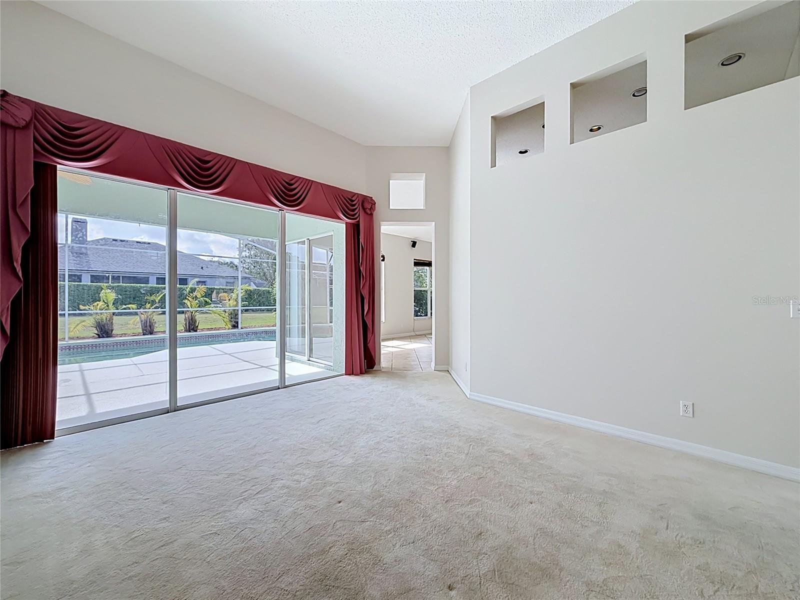 DAVENPORT GLEN - Residential