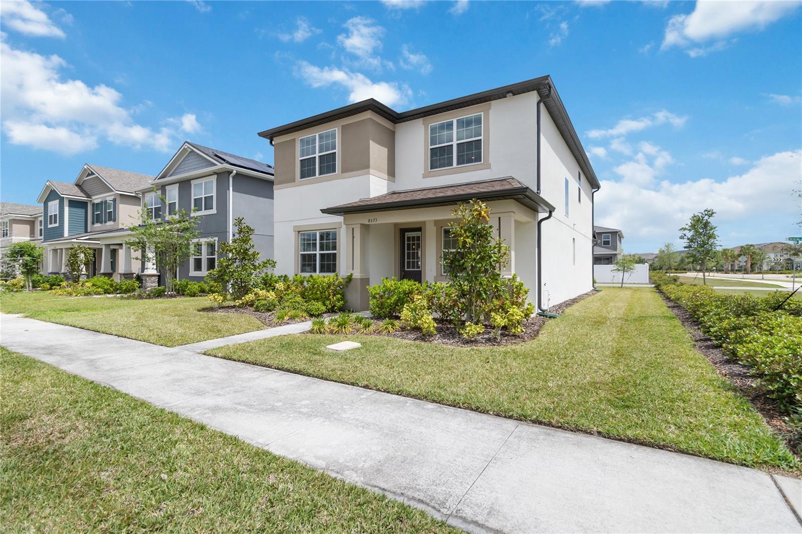 8573 LAMPPOST LANE