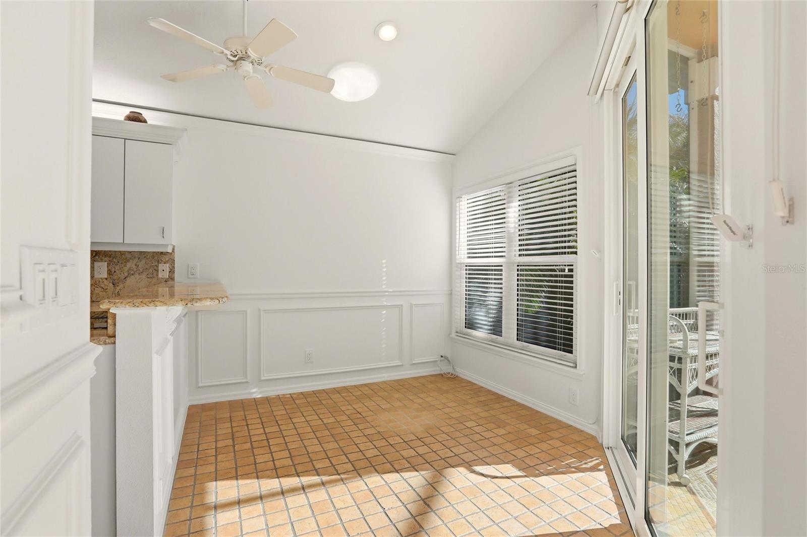 VILLAS AT DEER CREEK - Residential