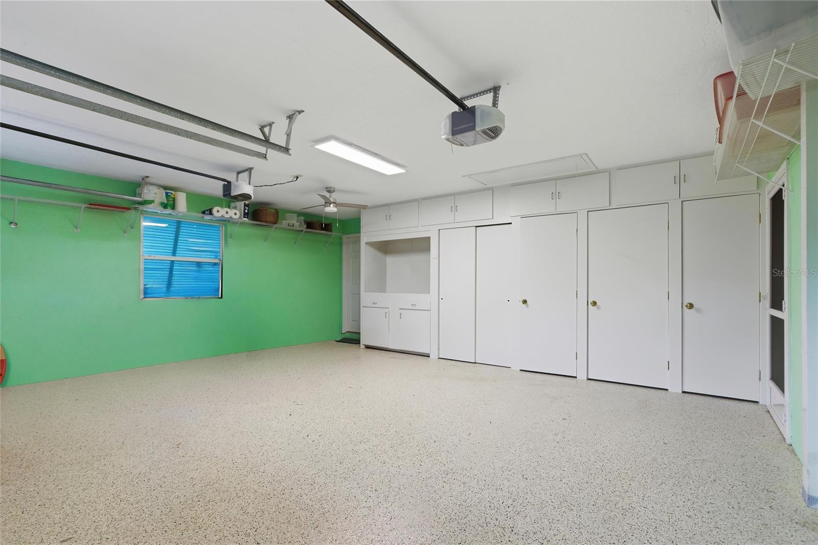 VILLAS AT DEER CREEK - Residential