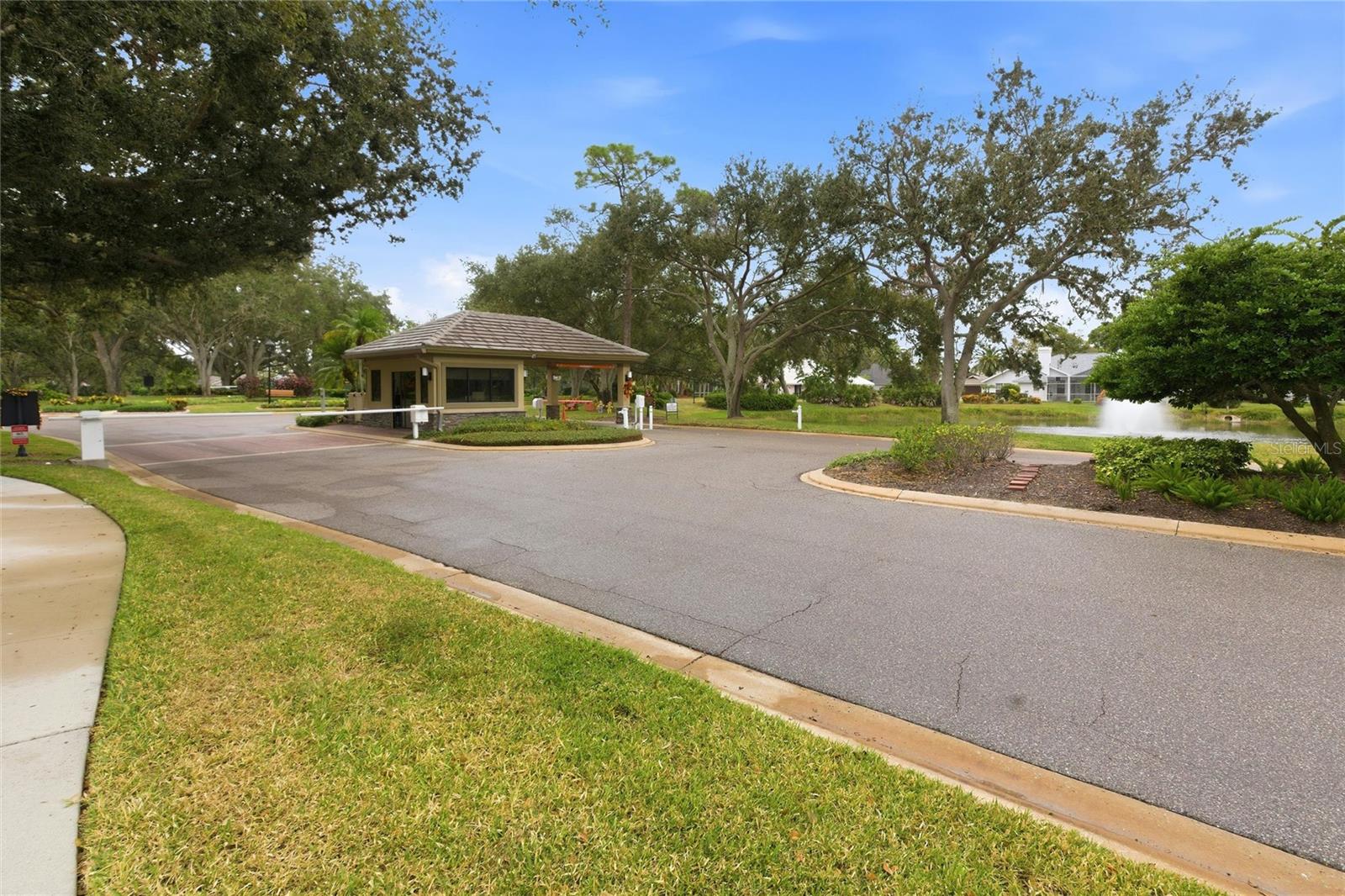 VILLAS AT DEER CREEK - Residential