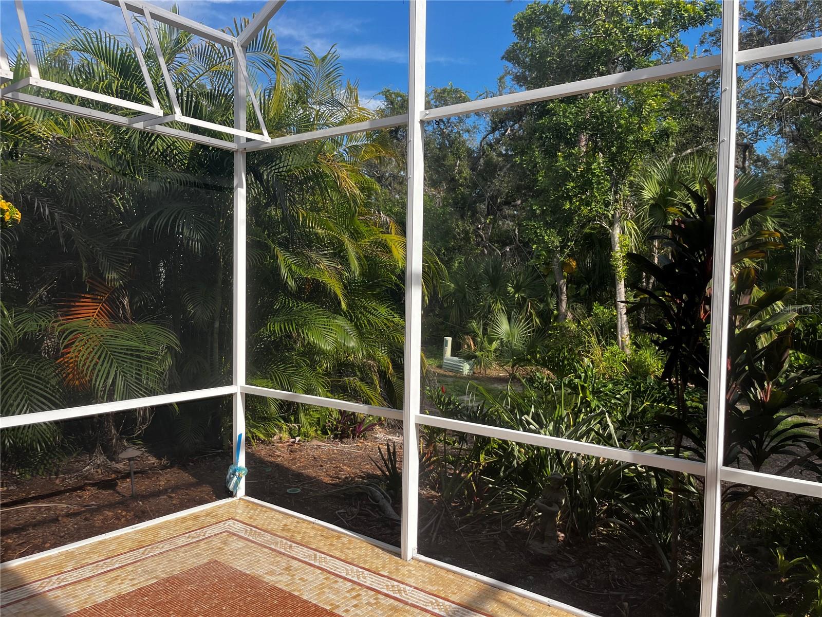 VILLAS AT DEER CREEK - Residential