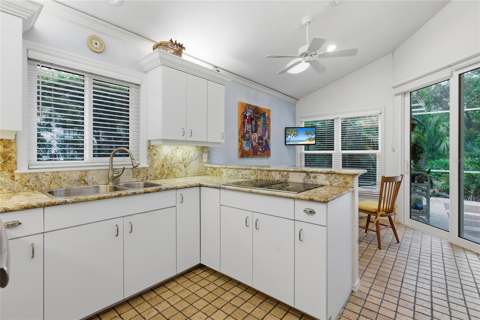 VILLAS AT DEER CREEK - Residential