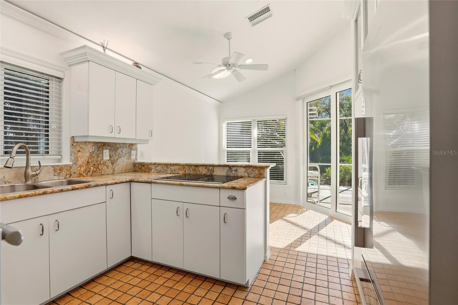 VILLAS AT DEER CREEK - Residential