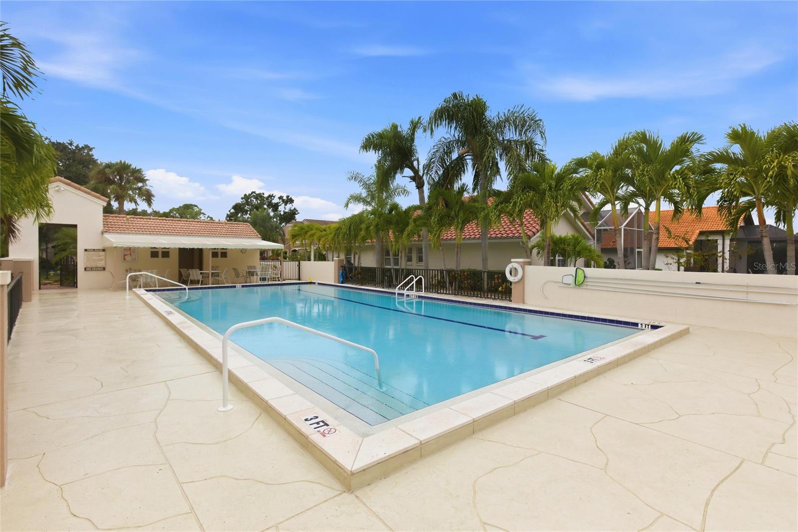 VILLAS AT DEER CREEK - Residential