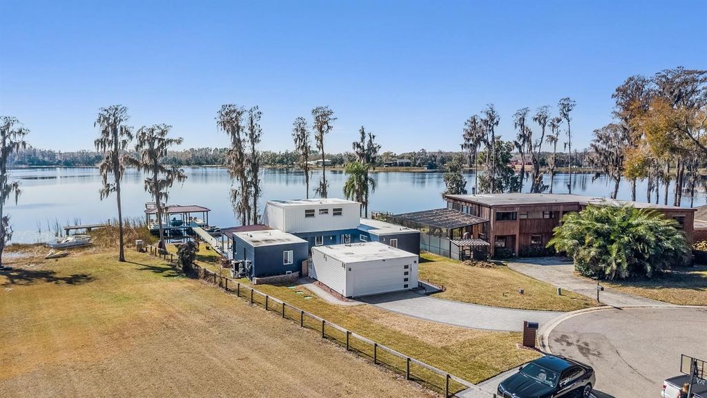 Photo of 18200 Cypress Cove Lane, Lutz, FL 33549 (MLS # TB8477263)