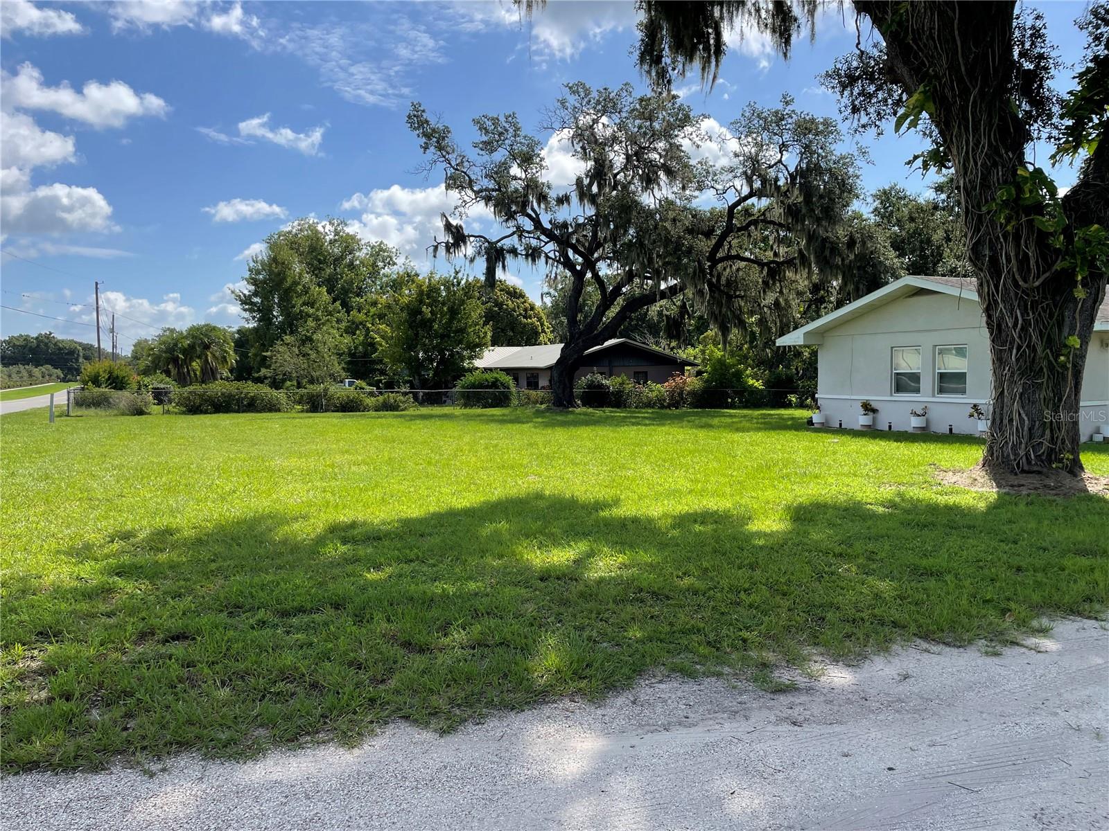 5946 OLD BARTOW EAGLE LAKE ROAD