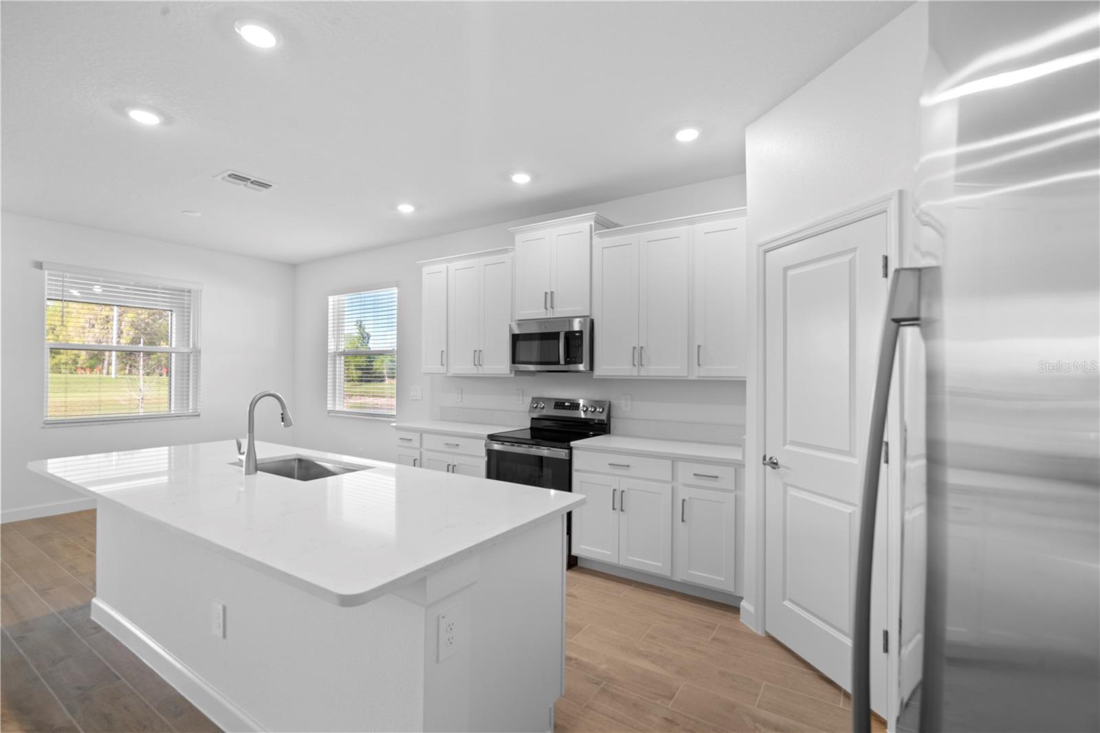 MIRADA - ACTIVE ADULT - Residential