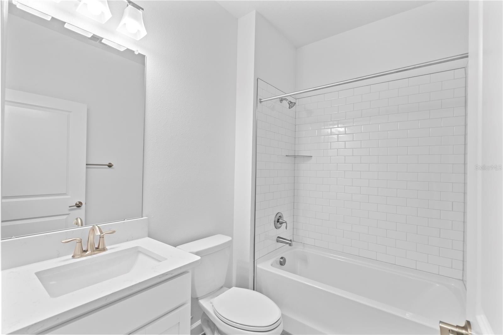 MIRADA - ACTIVE ADULT - Residential