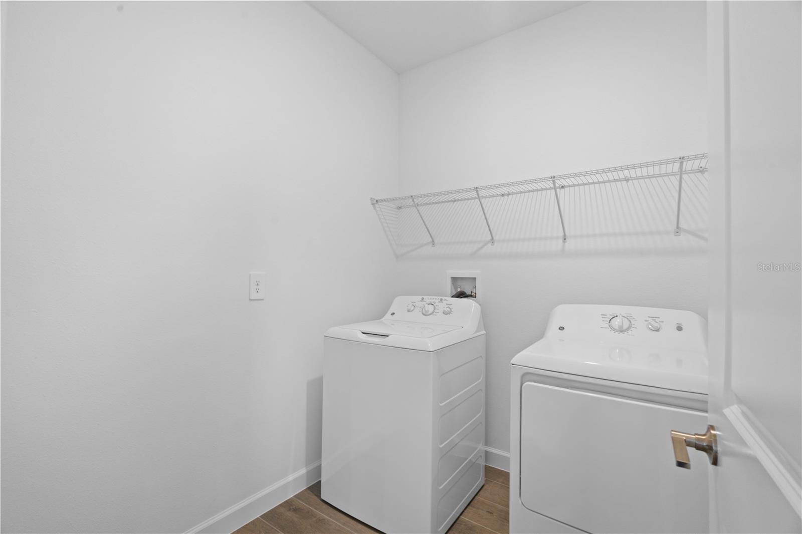 MIRADA - ACTIVE ADULT - Residential