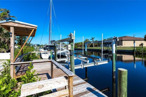 A home in PORT CHARLOTTE