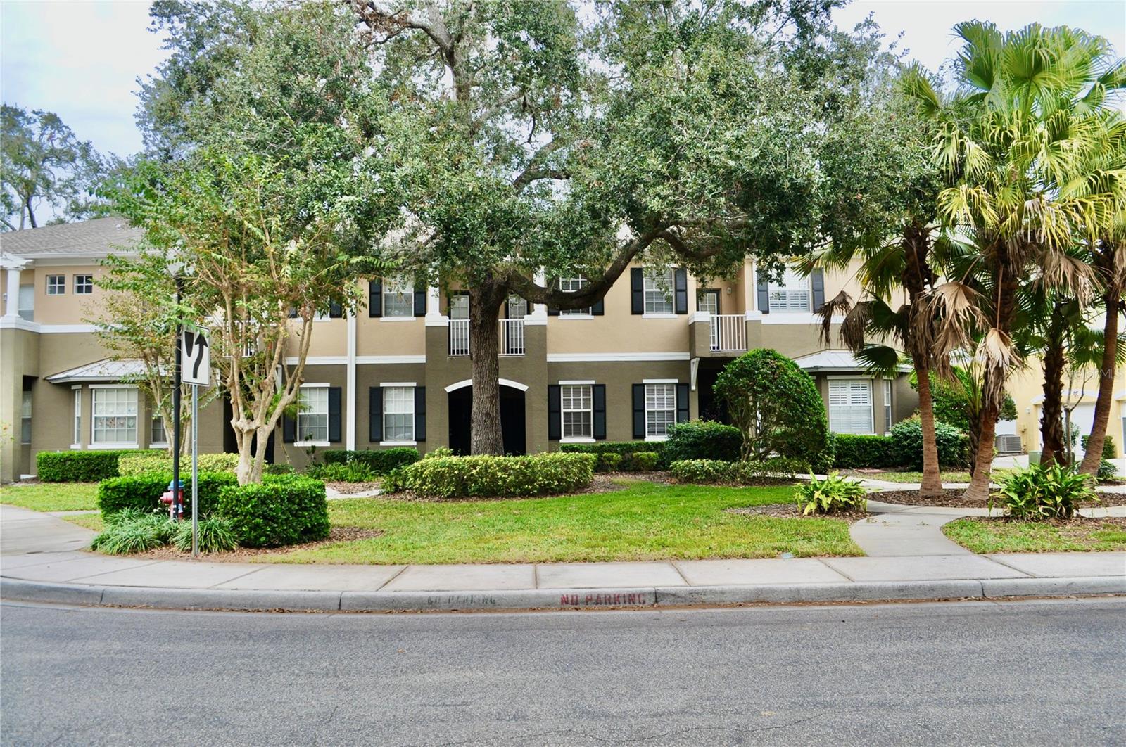 14003 CITRUS CREST CIRCLE