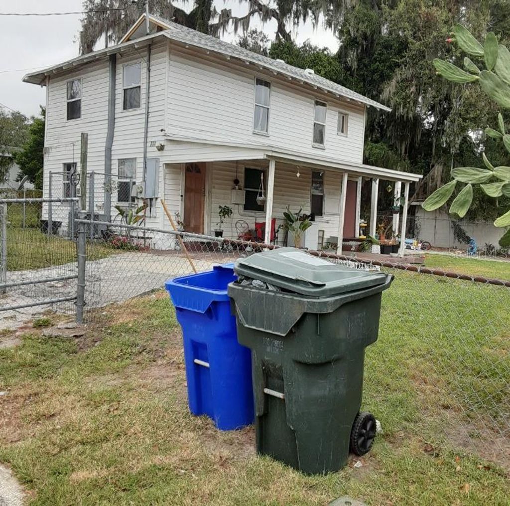 Photo of 1030 N Stella Avenue, Lakeland, FL 33805 (MLS # O6366529)