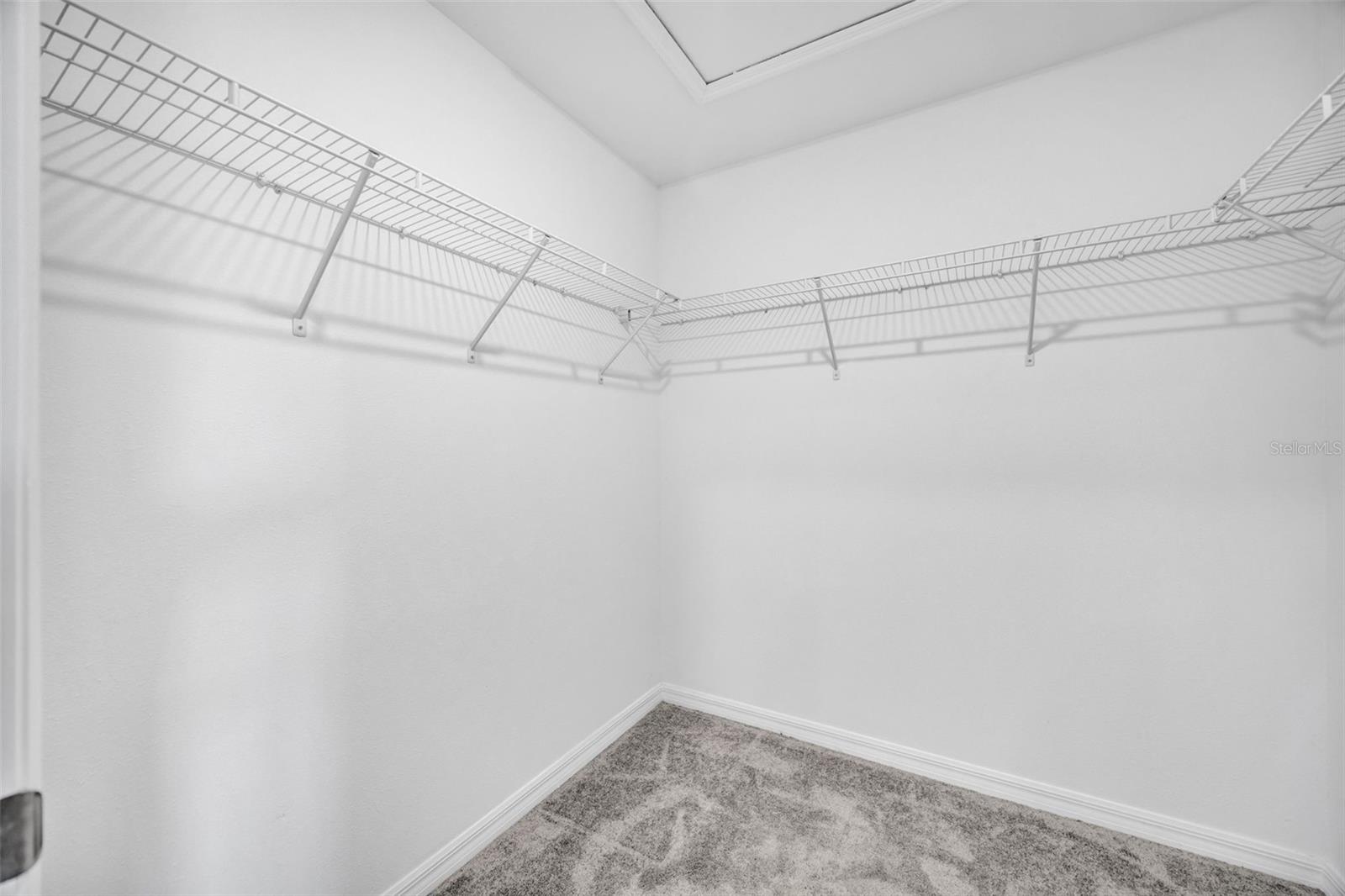 TOWNES AT SOUTHSHORE POINTE - Residential