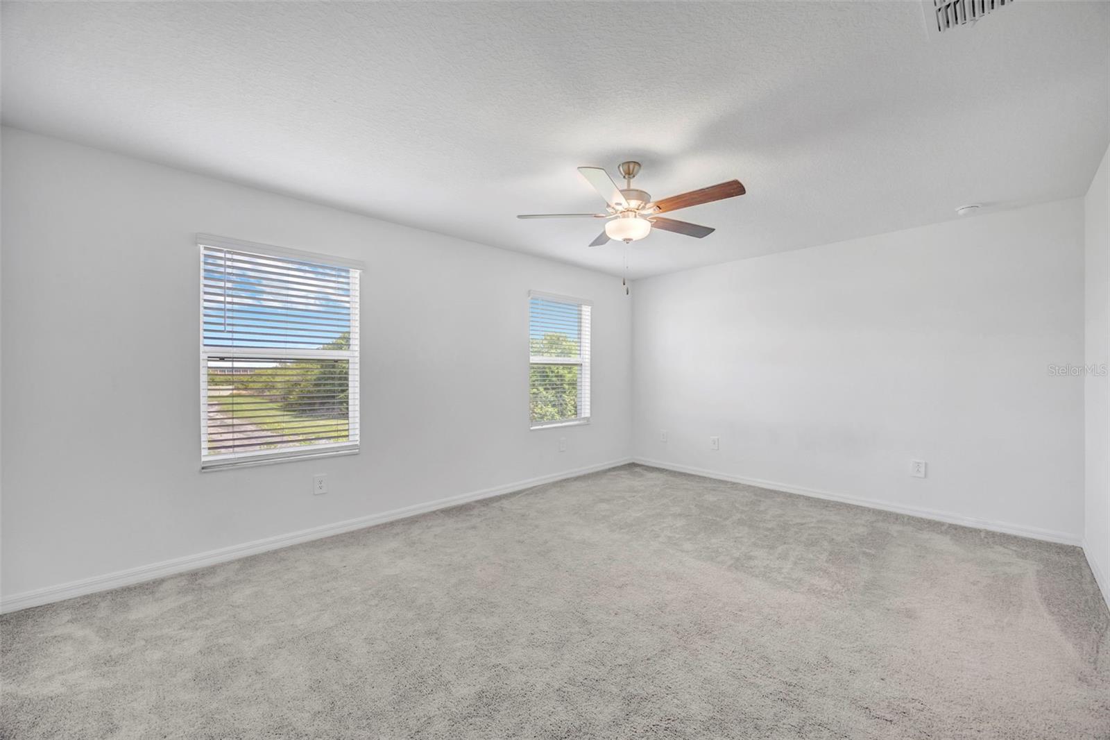 TOWNES AT SOUTHSHORE POINTE - Residential