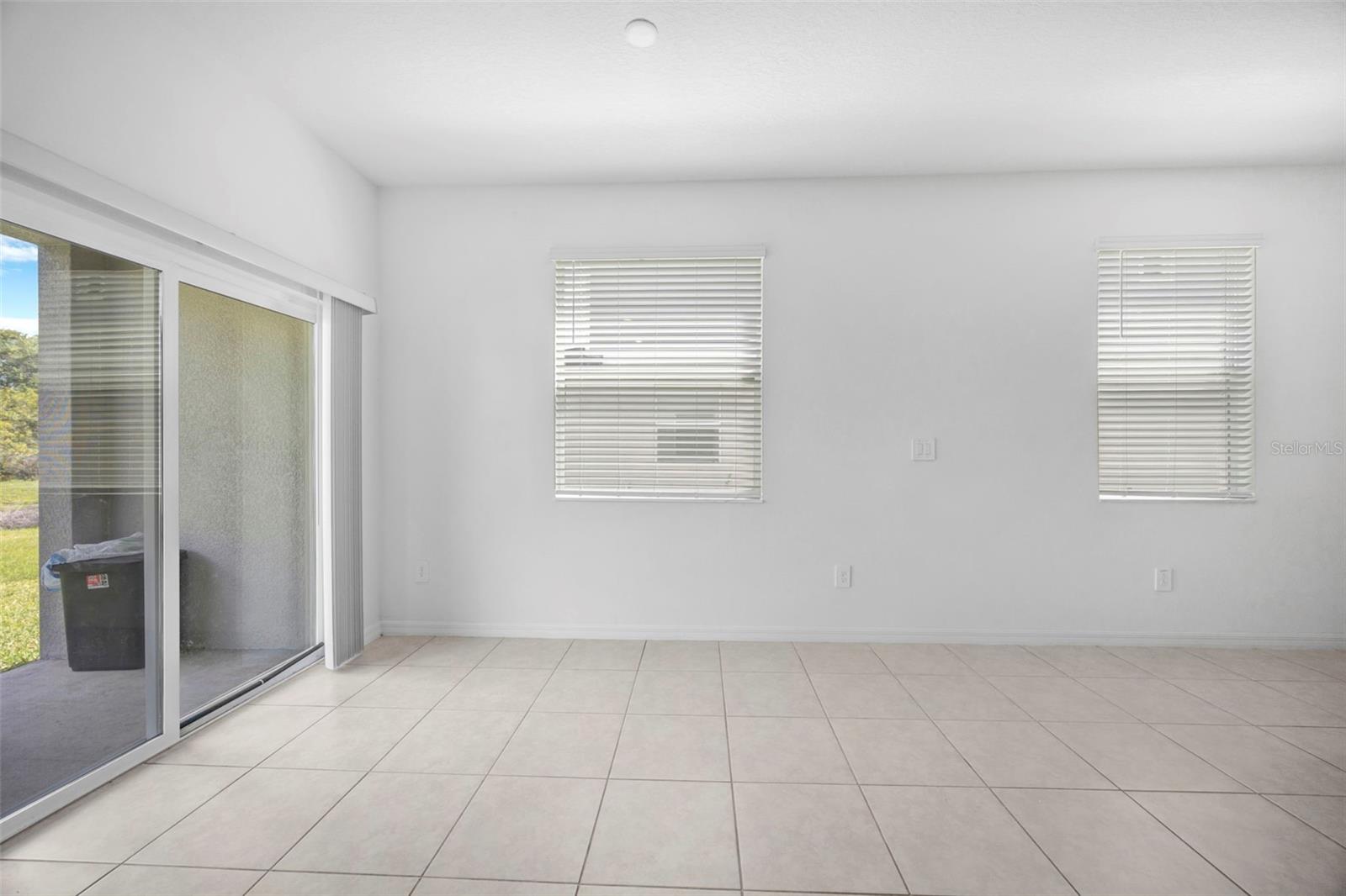 TOWNES AT SOUTHSHORE POINTE - Residential