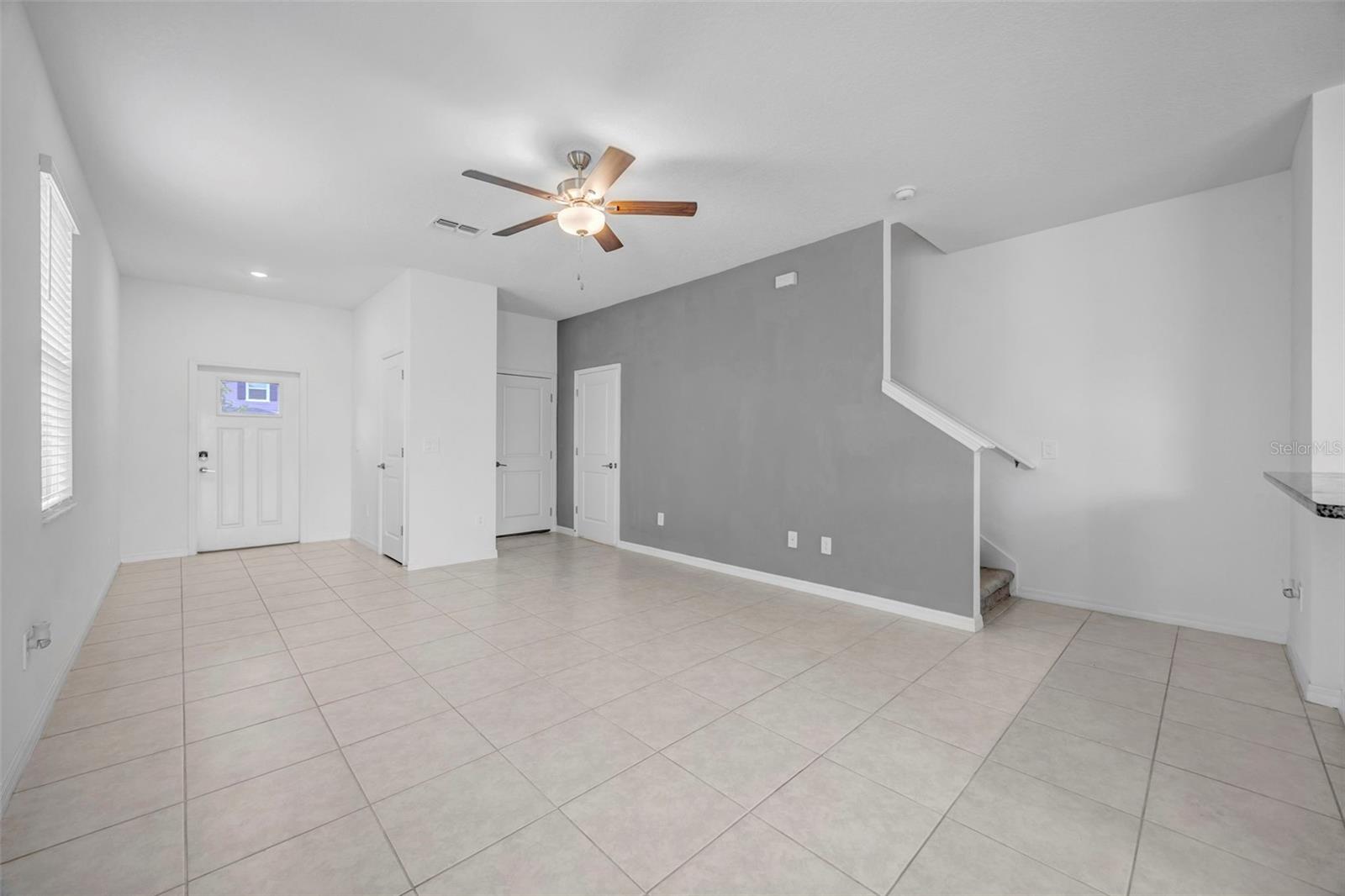 TOWNES AT SOUTHSHORE POINTE - Residential