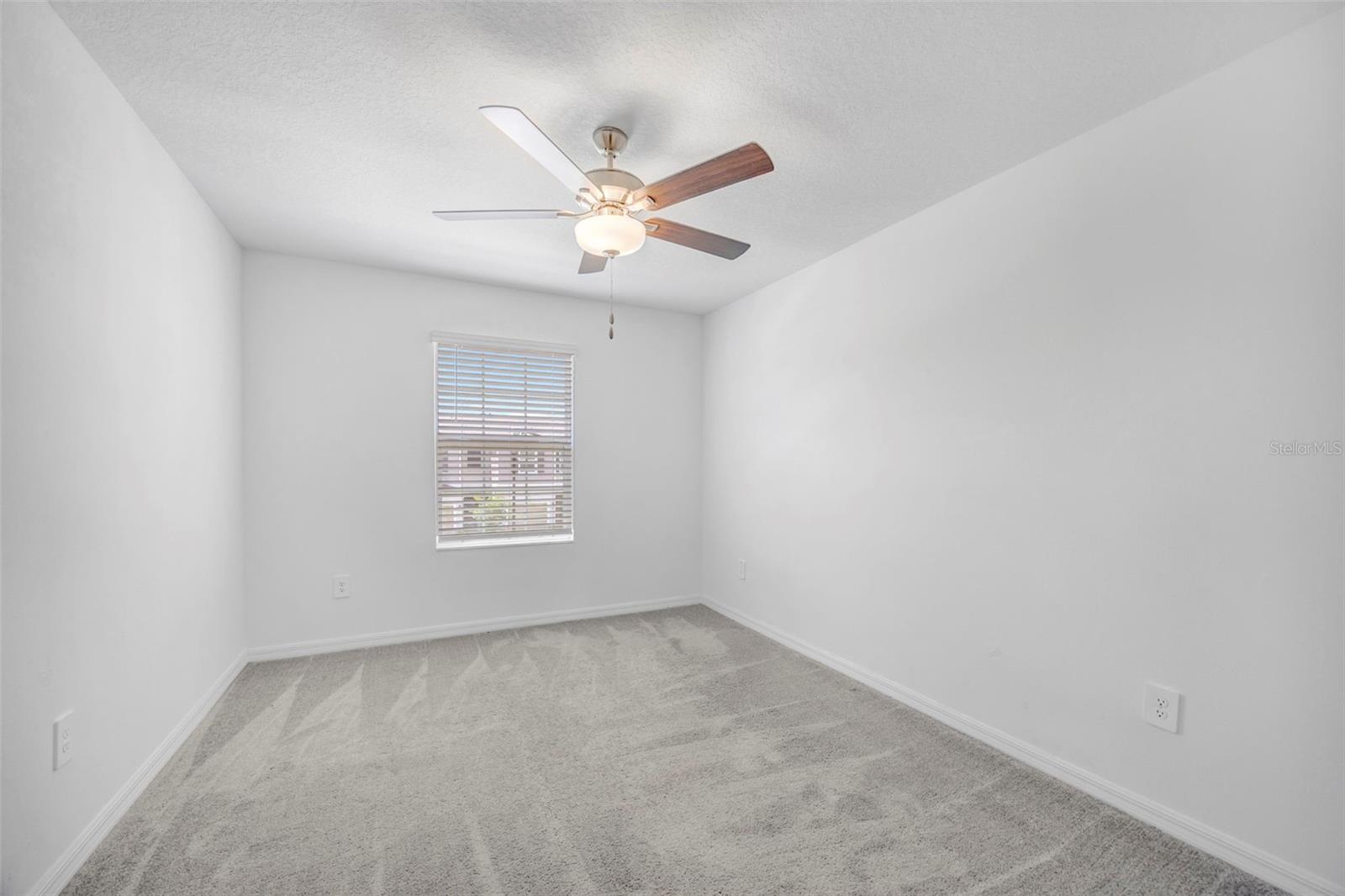 TOWNES AT SOUTHSHORE POINTE - Residential