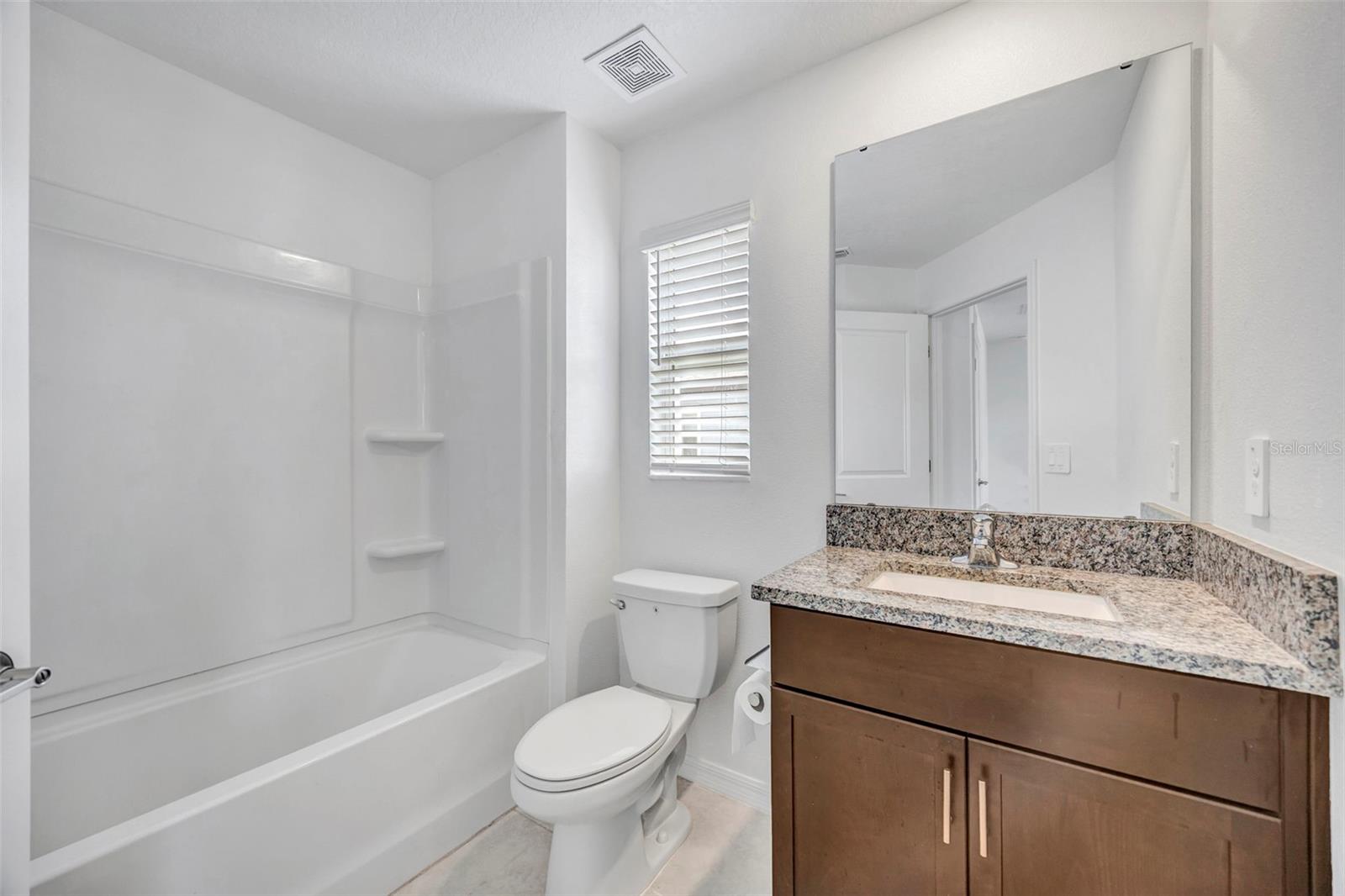 TOWNES AT SOUTHSHORE POINTE - Residential