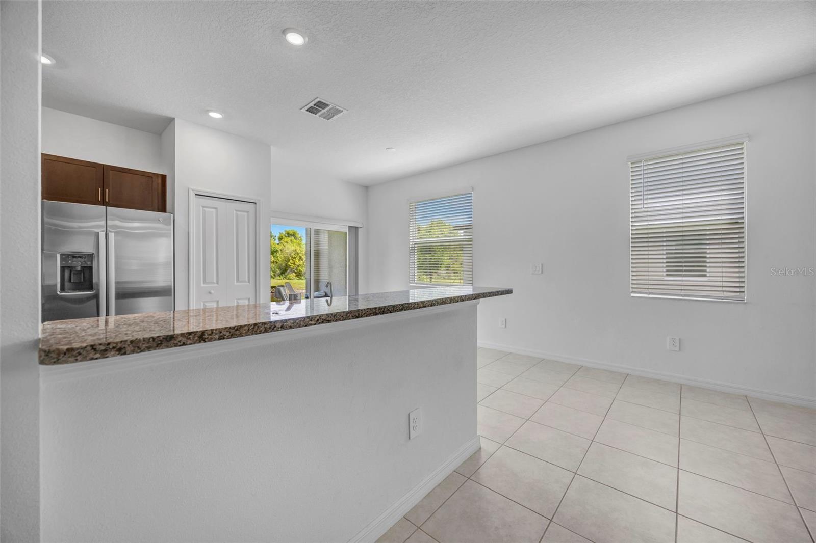 TOWNES AT SOUTHSHORE POINTE - Residential