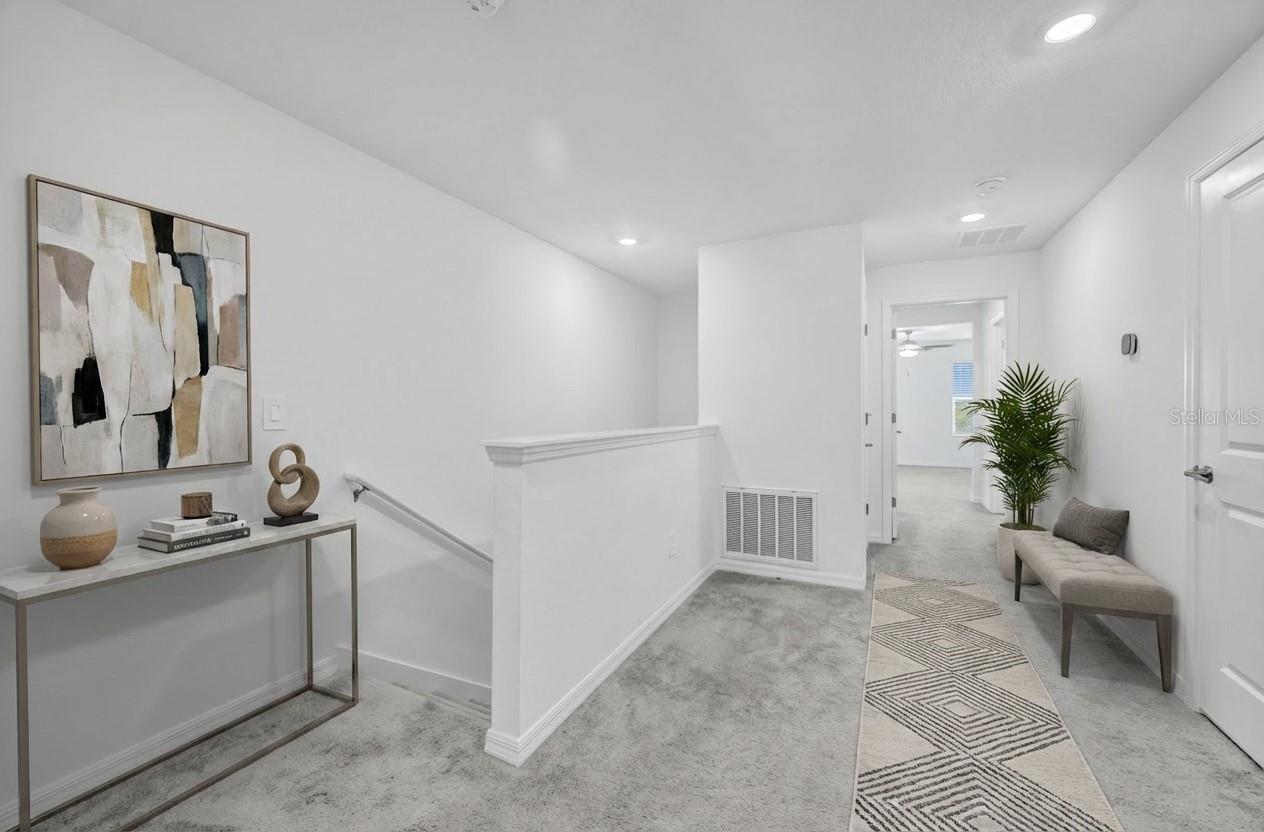 TOWNES AT SOUTHSHORE POINTE - Residential