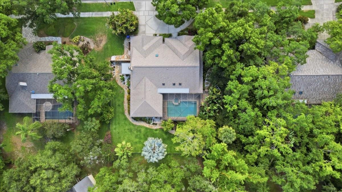 COUNTRY WOODS - Residential