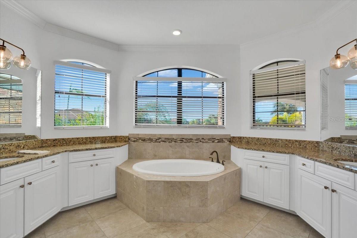 BRIDGEWATER PH III AT LAKEWOOD RANCH - Residential