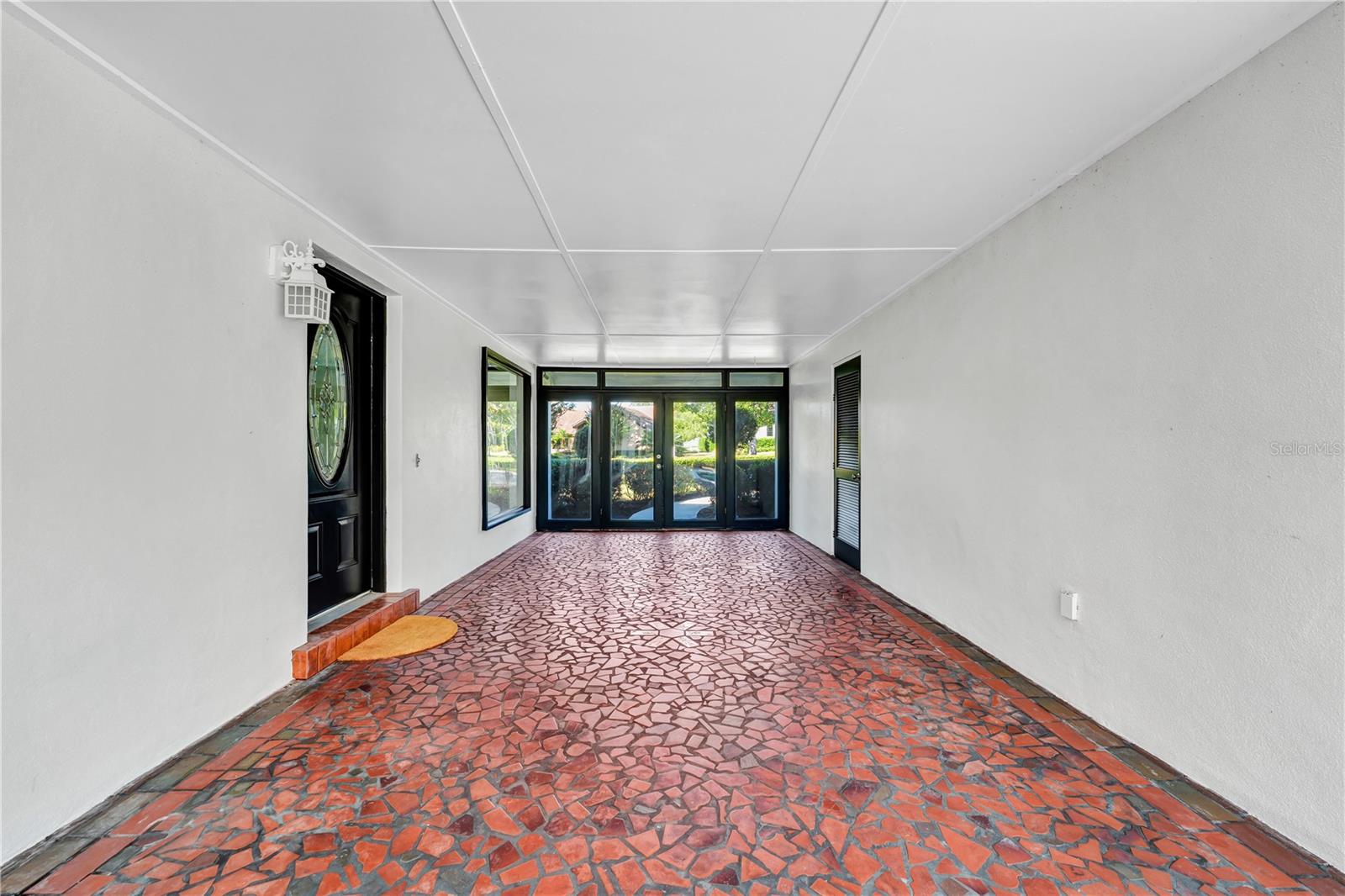 BAY HILL SEC 02 - Residential Lease