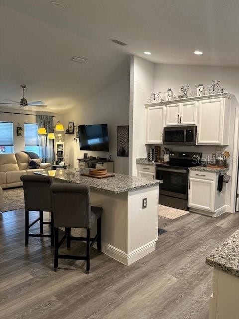 SEBRING COUNTRY ESTATES - Residential