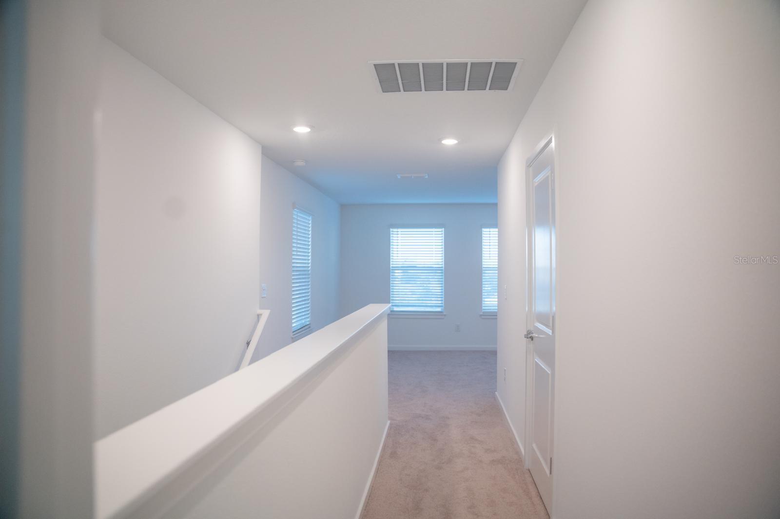 VIDA'S WAY LEGACY PH 1B - Residential Lease