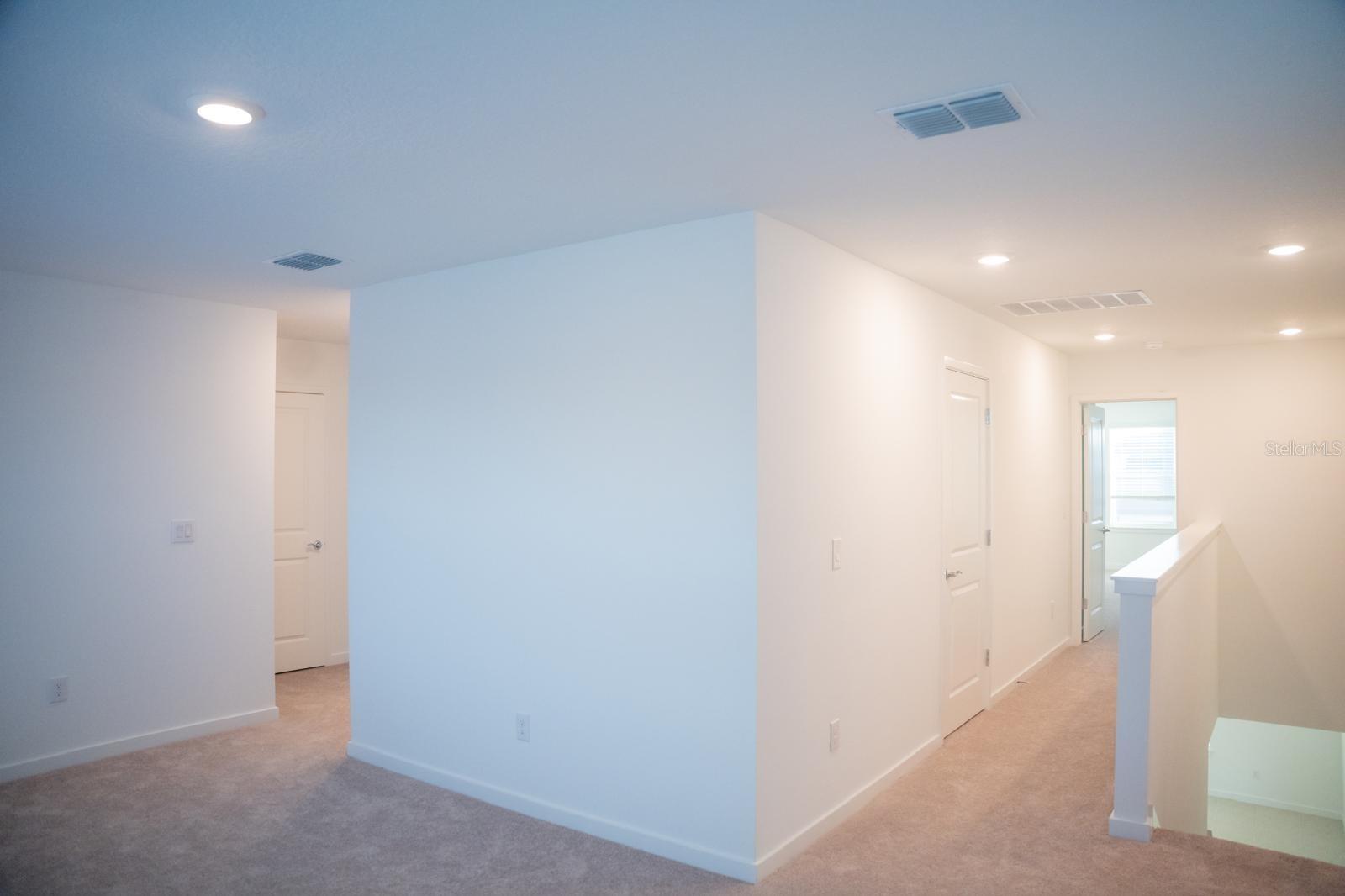 VIDA'S WAY LEGACY PH 1B - Residential Lease