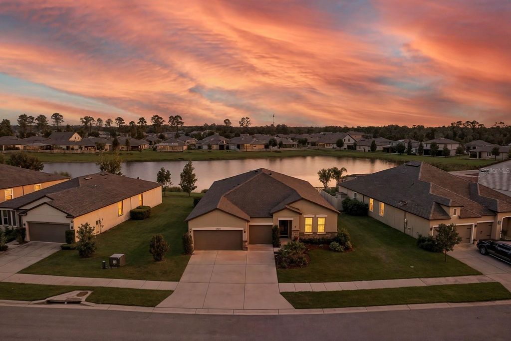 Photo of 12770 Palapa Loop, Spring Hill, FL 34610 (MLS # TB8432628)