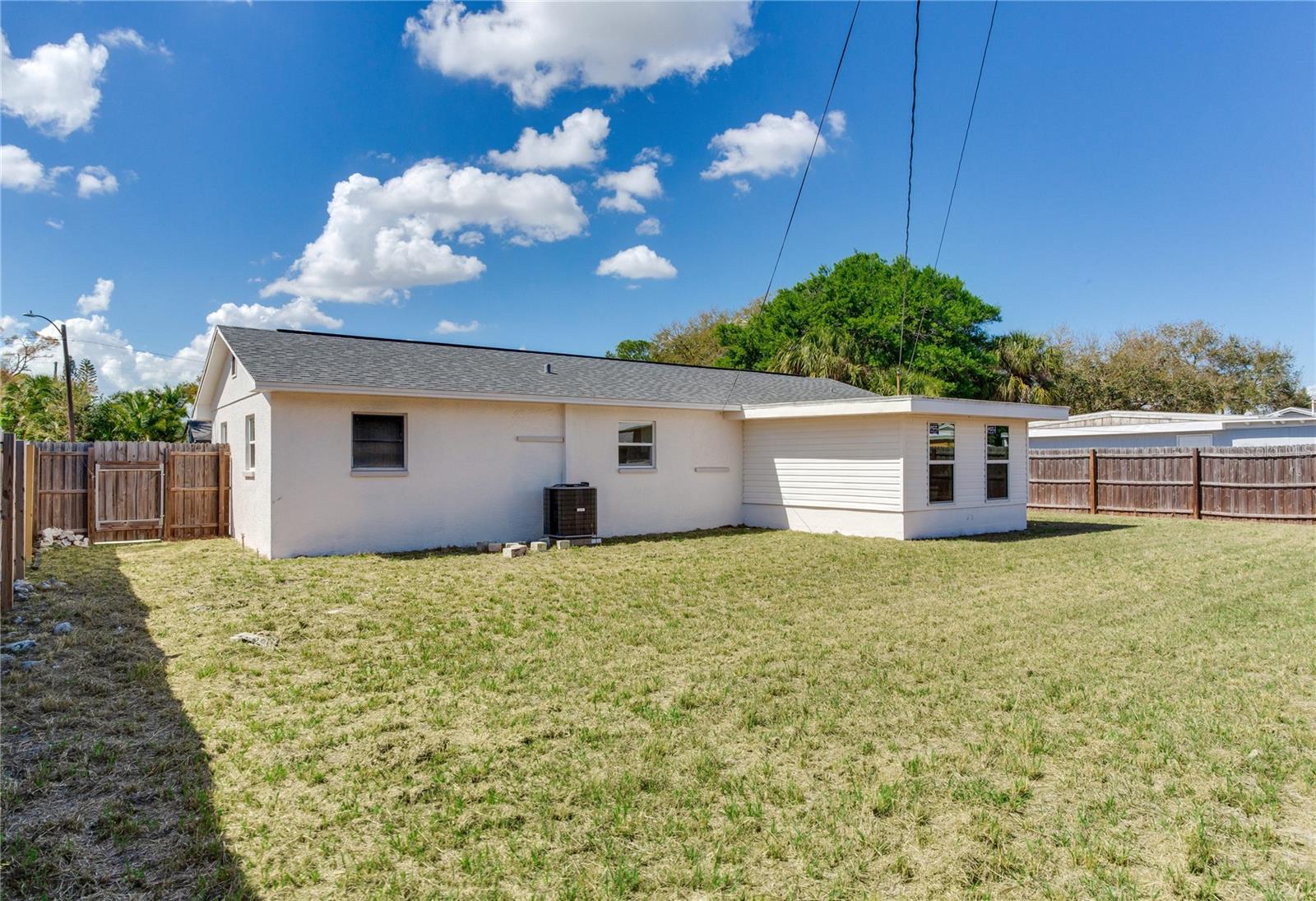 MEADOW LAWN 3RD ADD - Residential