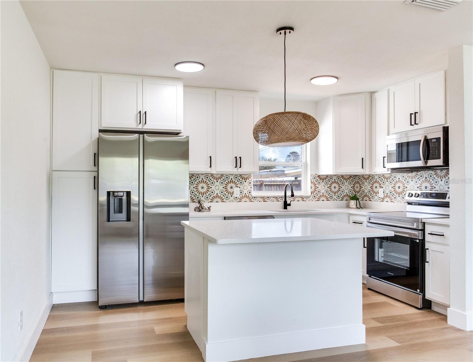 MEADOW LAWN 3RD ADD - Residential