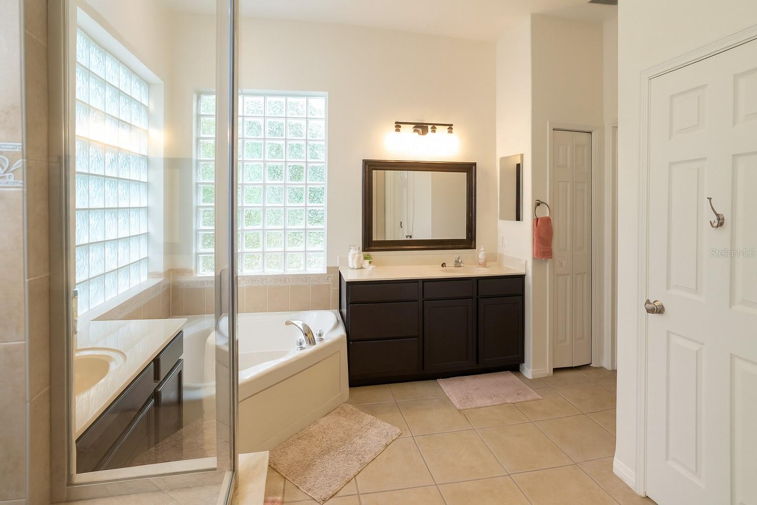 JOHNS LANDING PH 02 48 138 - Residential