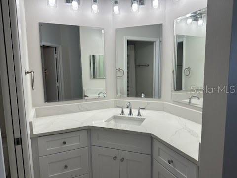 HARBOURSIDE CONDO - Residential Lease