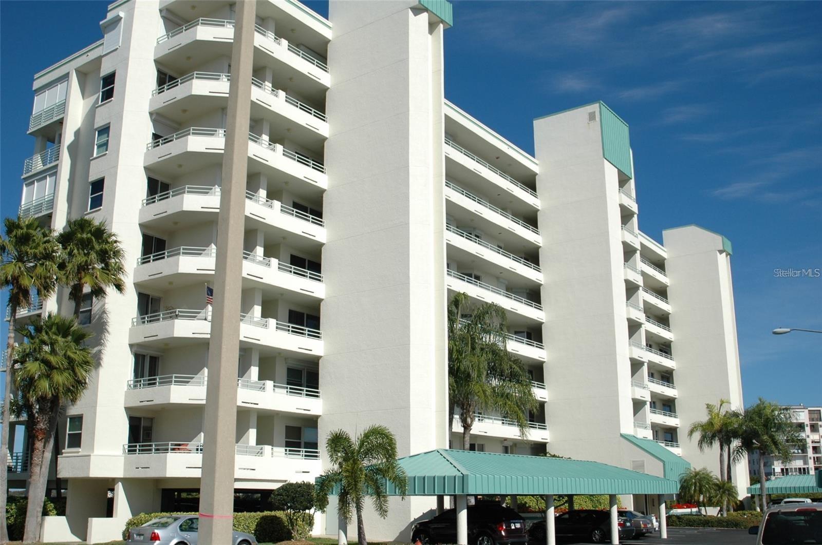 HARBOURSIDE CONDO - Residential Lease