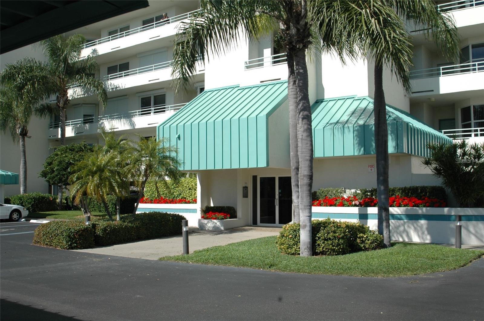 HARBOURSIDE CONDO - Residential Lease